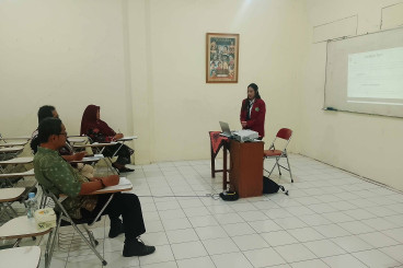 sidang-pendadaran-mahasiswa.jpg